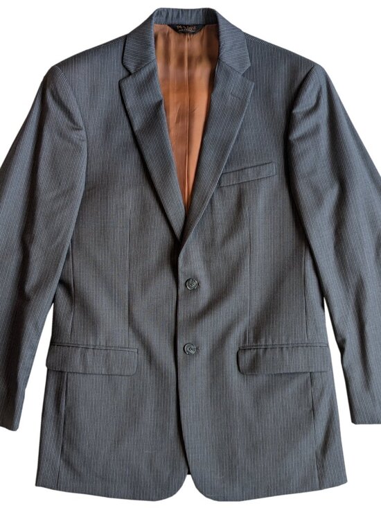 Jos A Bank Slim Fit Suit Gray Pinstripe 100% Wool | 40L Jacket & 34L Pant - Picture 2 of 10